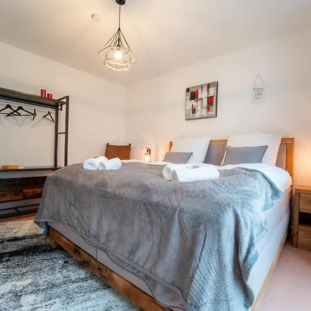 Dreamcation - Wohnen In Kirche, 3d-tour, Terrasse, Bbq, Kueche, Kamin, 180qm * Kelheim