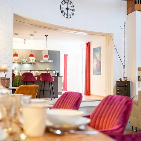 Dreamcation - Wohnen In Kirche, 3d-tour, Terrasse, Bbq, Kueche, Kamin, 180qm * Kelheim