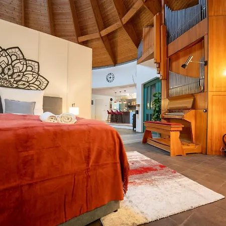 Apartment Dreamcation - Wohnen In Kirche, 3d-tour, Terrasse, Bbq, Kueche, Kamin, 180qm *