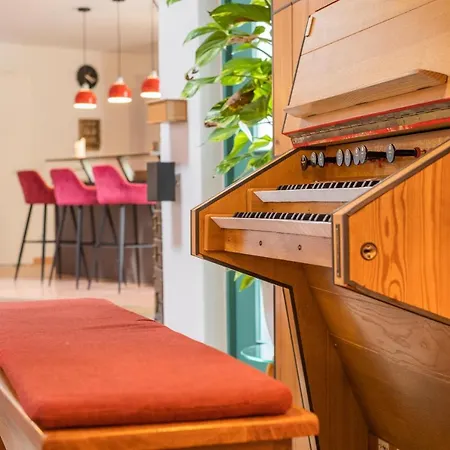 Apartment Dreamcation - Wohnen In Kirche, 3d-tour, Terrasse, Bbq, Kueche, Kamin, 180qm *